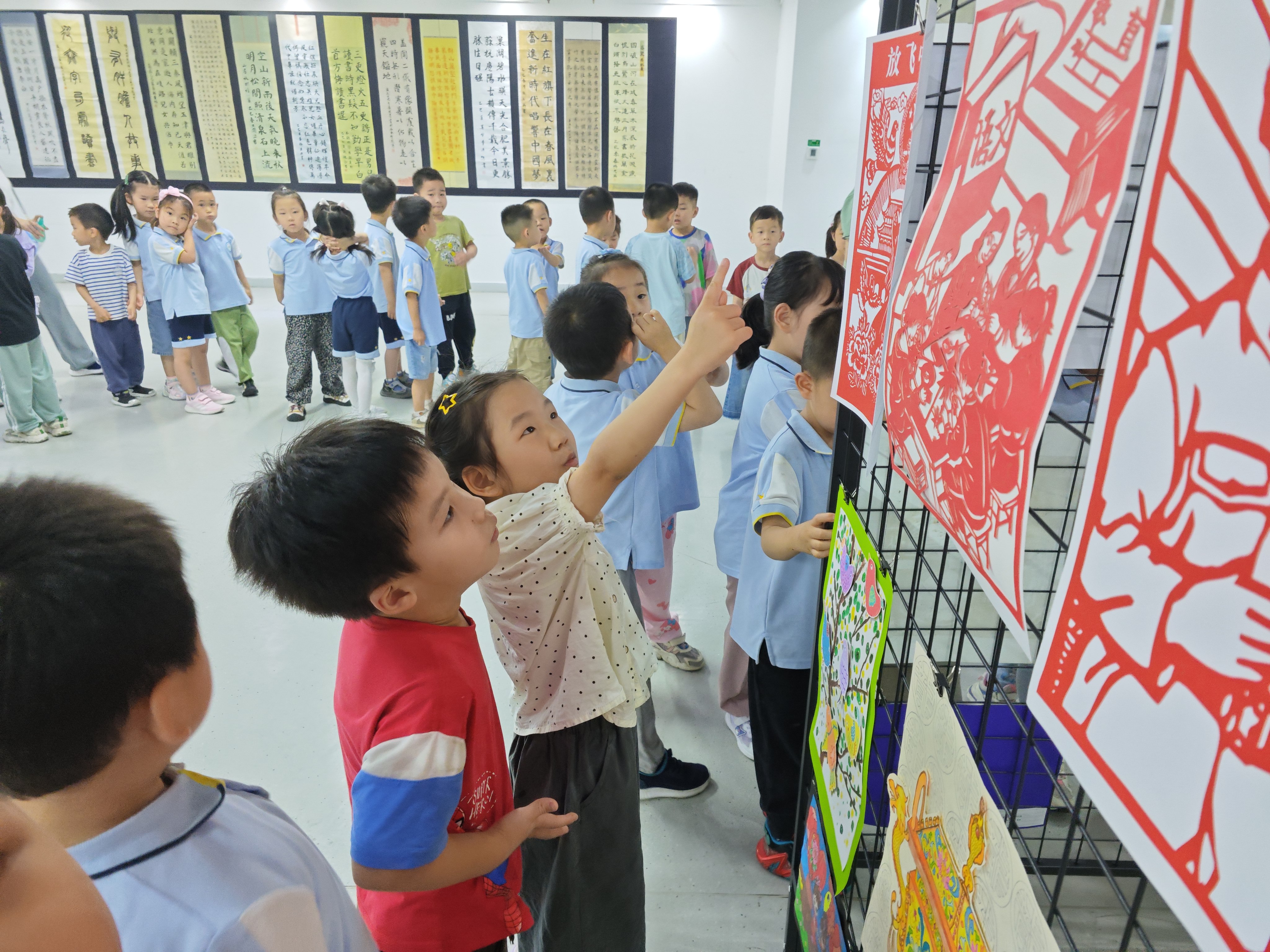 合肥市2025年少儿书画大赛暨“我们成长的样子”青少年美育活动优秀作品展开展