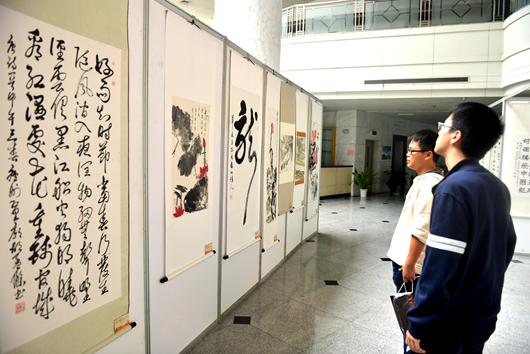 “大湖名城 幸福合肥”市民书画摄影展开展