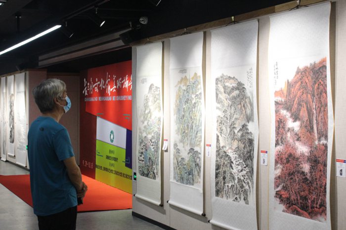 长三角文化馆美术摄影作品展在安徽画廊开幕